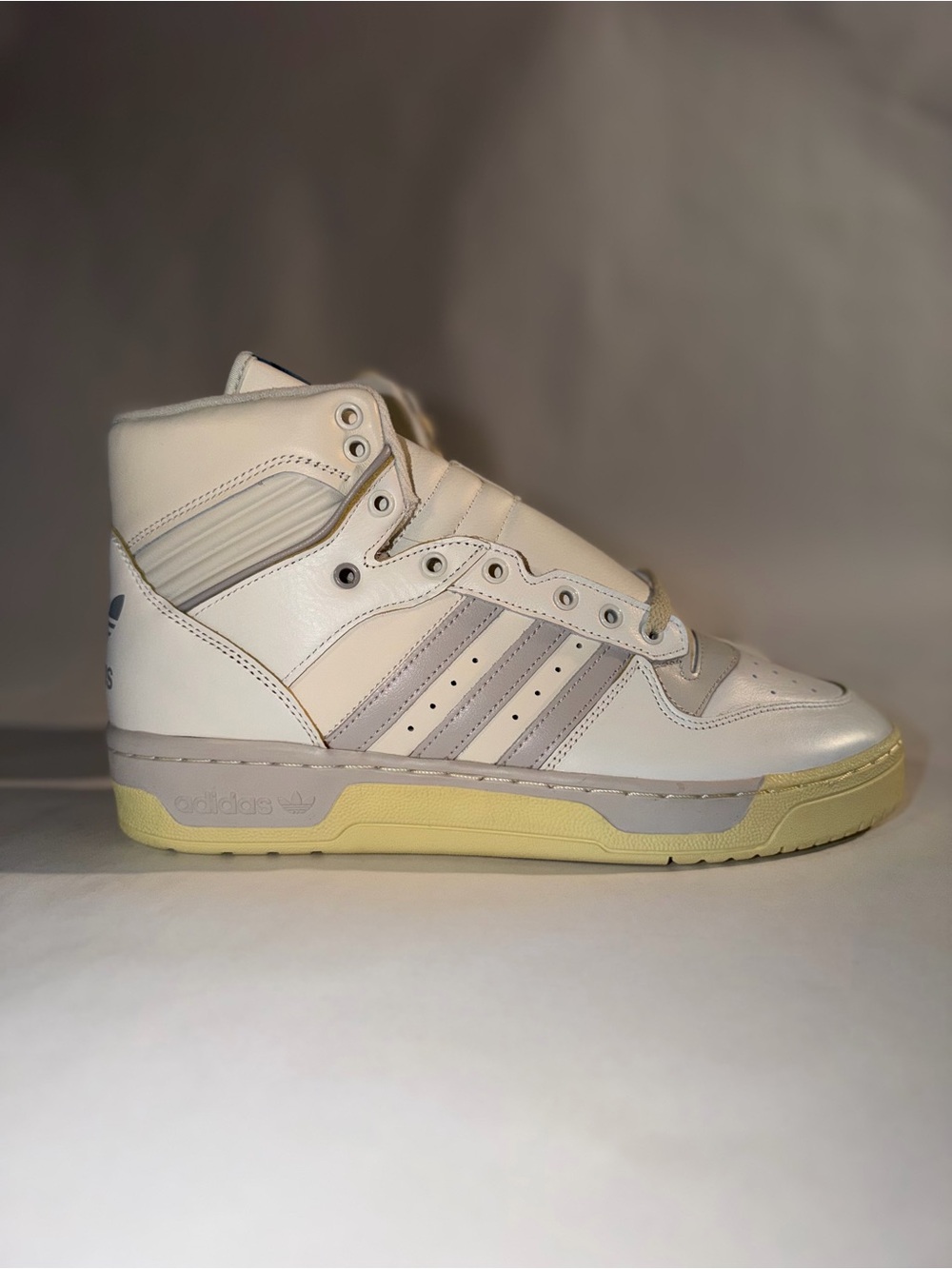 Adidas Rivalry 11M - Picture 5 of 6